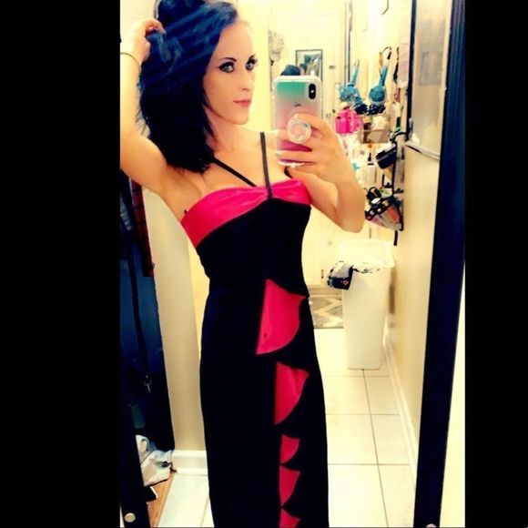 Like new beautiful pink/black formal dress - Picture 6 of 7